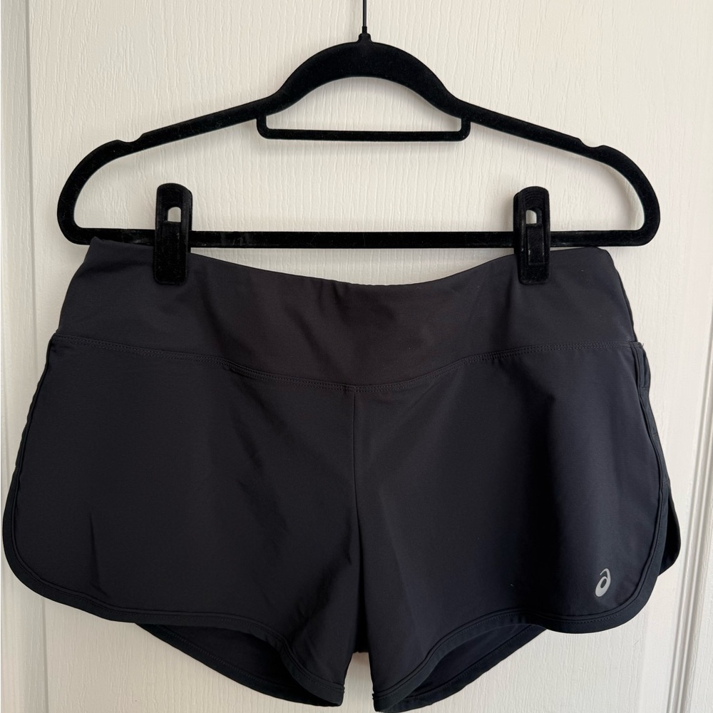 Asics Women's Black Performance Athletic Shorts with Reflective Logo